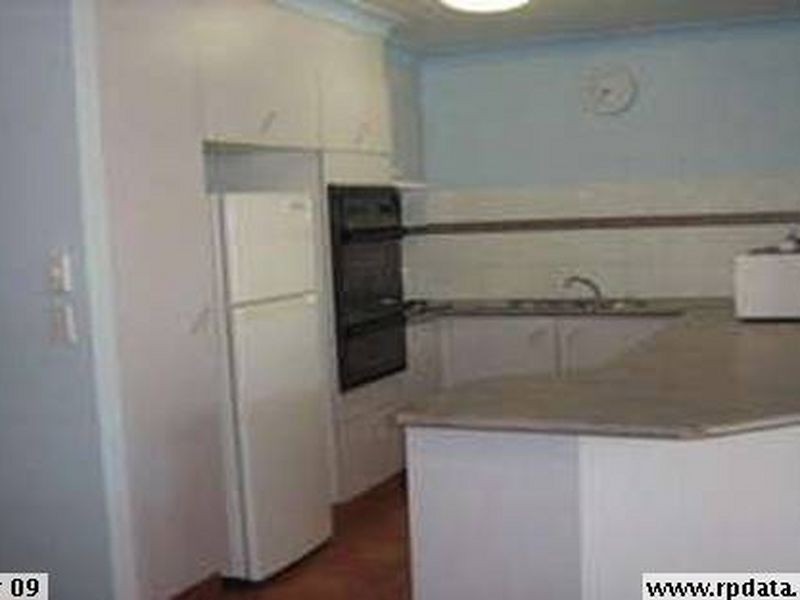 31/42 Beach Parade, Surfers Paradise QLD 4217