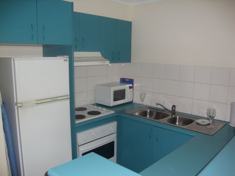 14/199 Surf Parade, Broadbeach QLD 4218