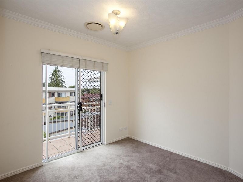 5/7 Holborow Close, Surfers Paradise QLD 4217