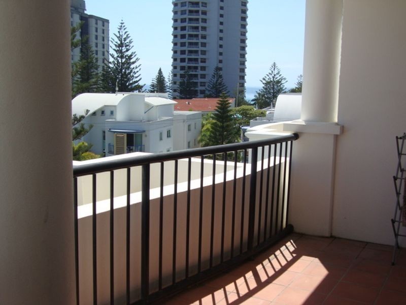 Surfers Paradise QLD 4217