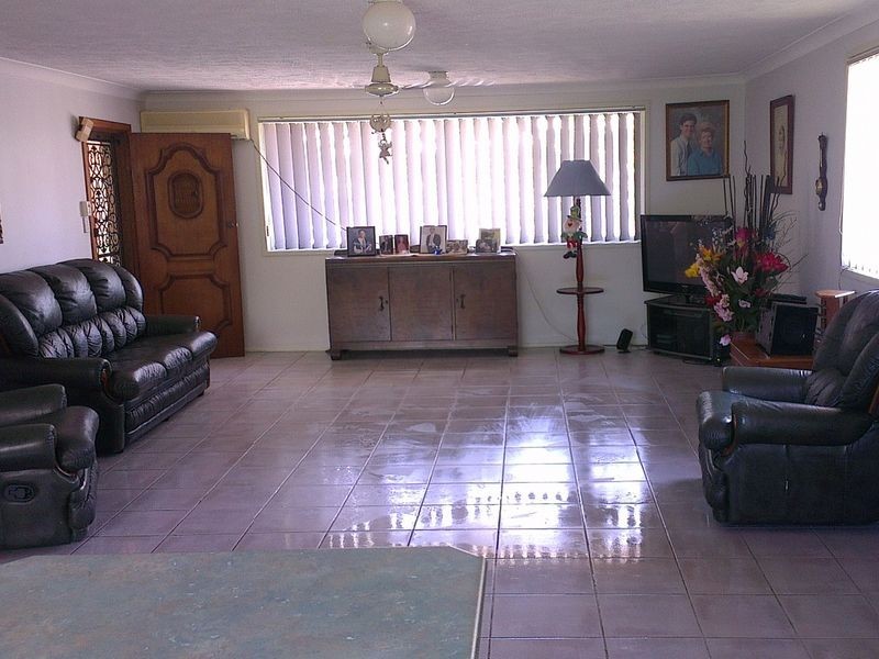 Broadbeach QLD 4218