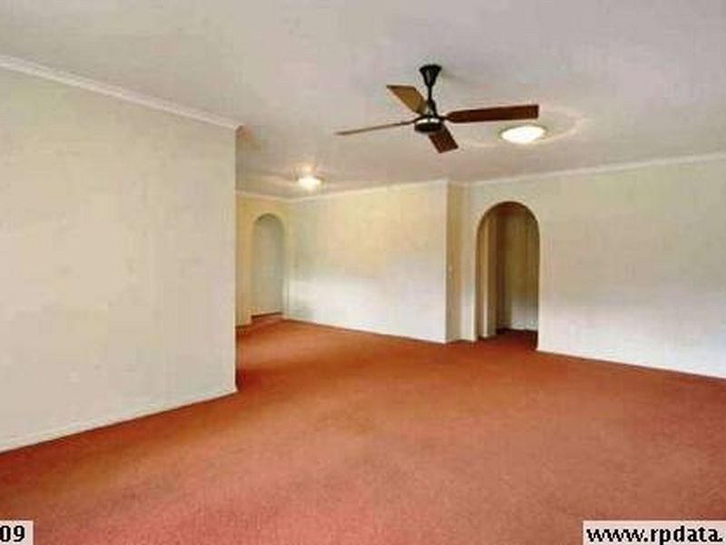 11 Riverview Parade, Surfers Paradise QLD 4217