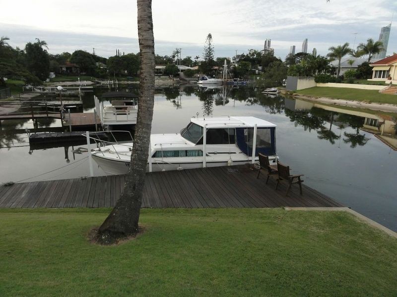 17 Bundall Road, Surfers Paradise QLD 4217