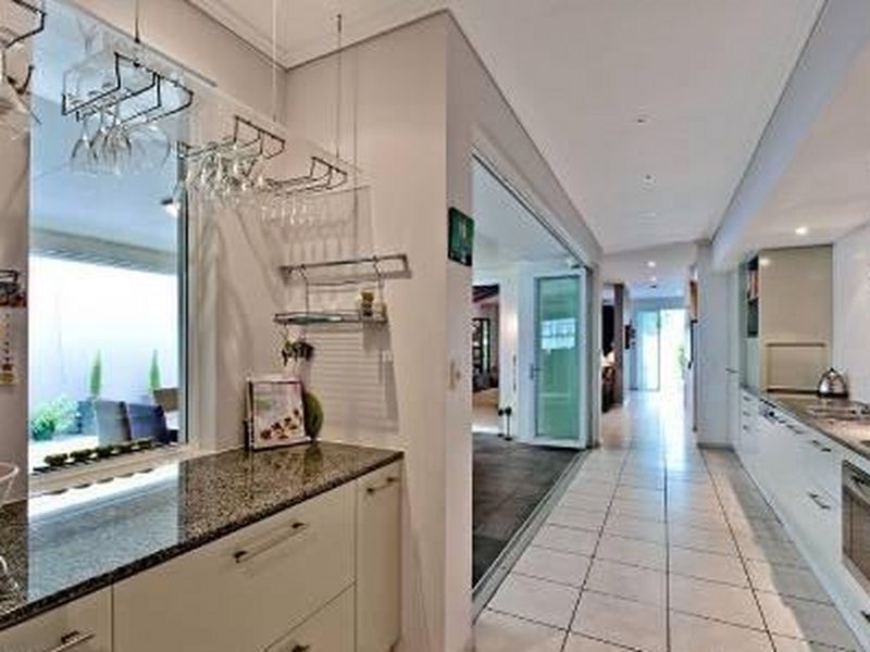 Varsity Lakes QLD 4227