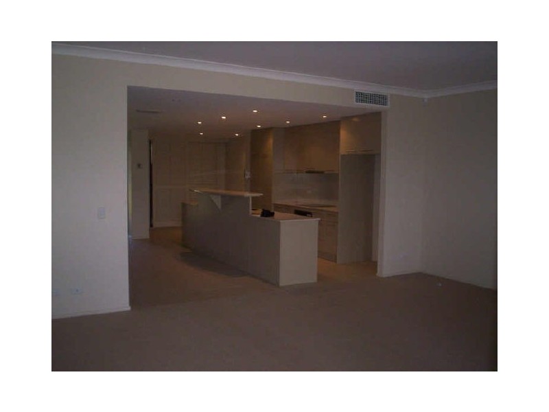 Broadbeach Waters QLD 4218