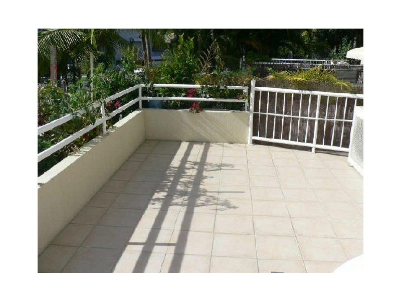 140 Surf Parade, Broadbeach QLD 4218