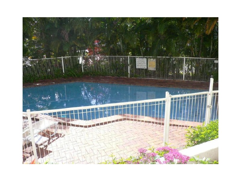 140 Surf Parade, Broadbeach QLD 4218