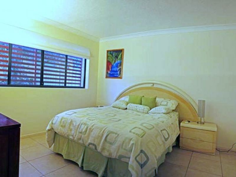 Palm Beach QLD 4221