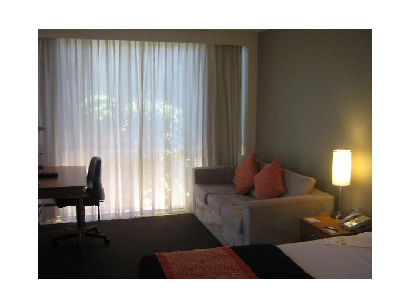 Carrara QLD 4211