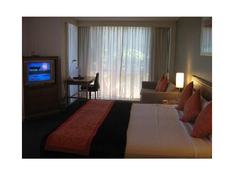 Carrara QLD 4211