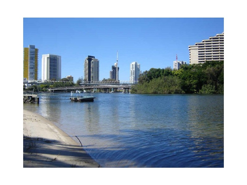 Broadbeach Waters QLD 4218