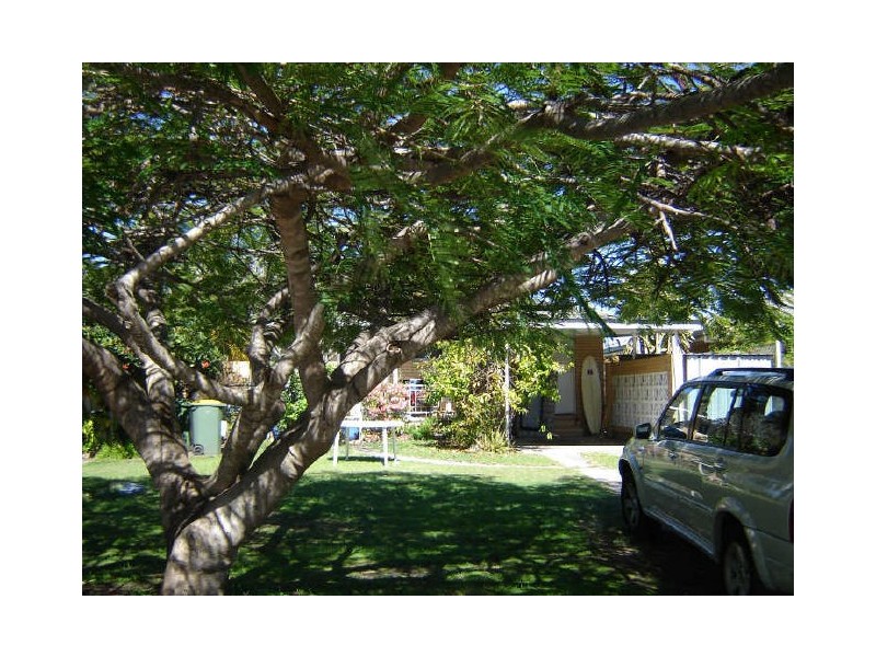 Broadbeach Waters QLD 4218