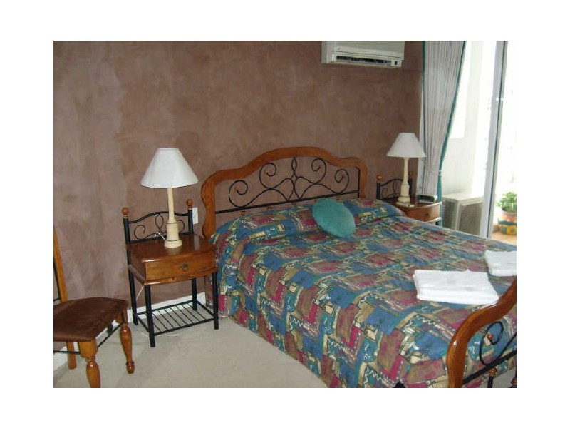 1903/90 Surf parade, Broadbeach QLD 4218