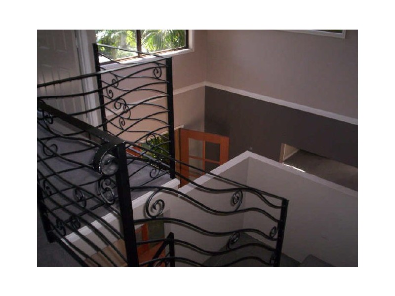 58 Cayman Drive, Clear Island Waters QLD 4226