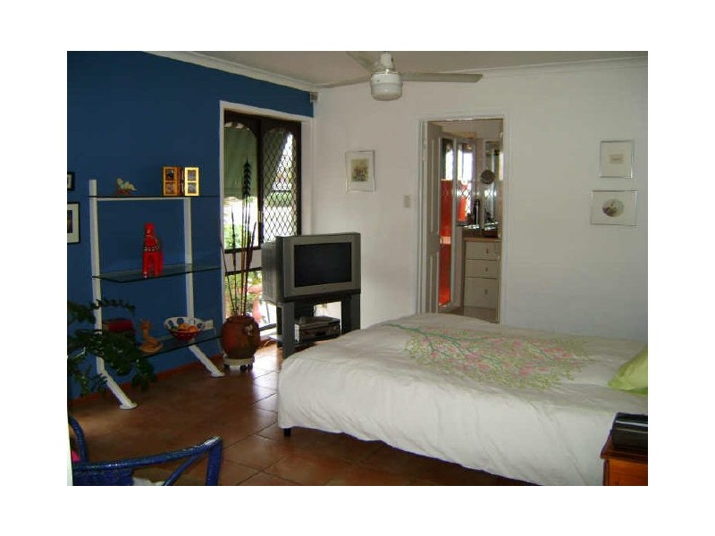 Broadbeach Waters QLD 4218