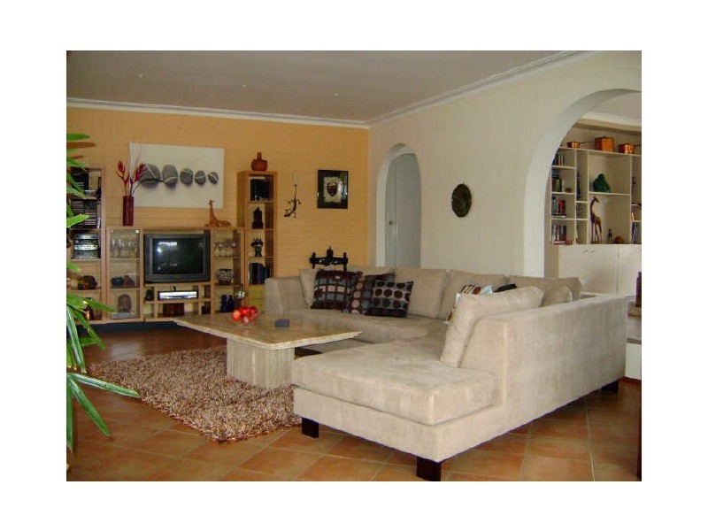 Broadbeach Waters QLD 4218