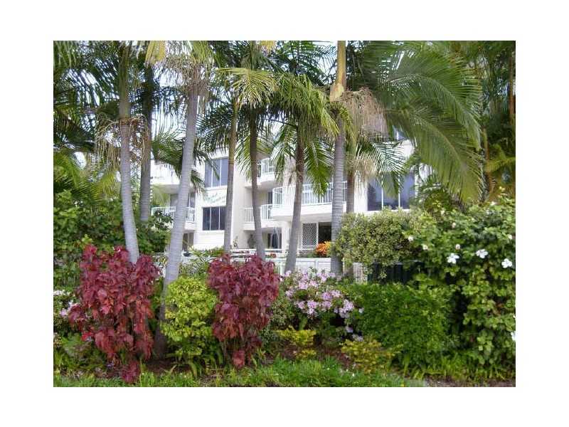 12/140 Surf Parade, Broadbeach QLD 4218