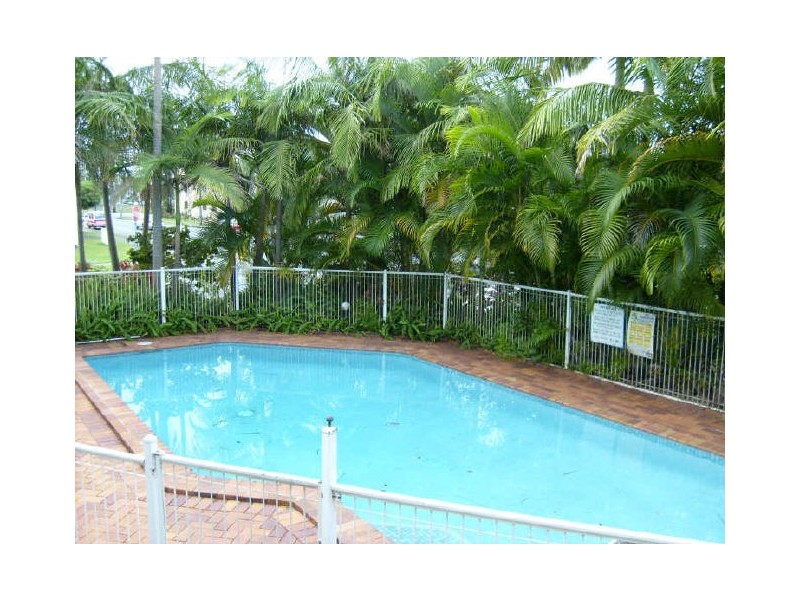 12/140 Surf Parade, Broadbeach QLD 4218