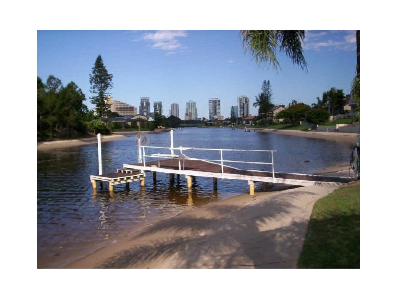 Broadbeach Waters QLD 4218