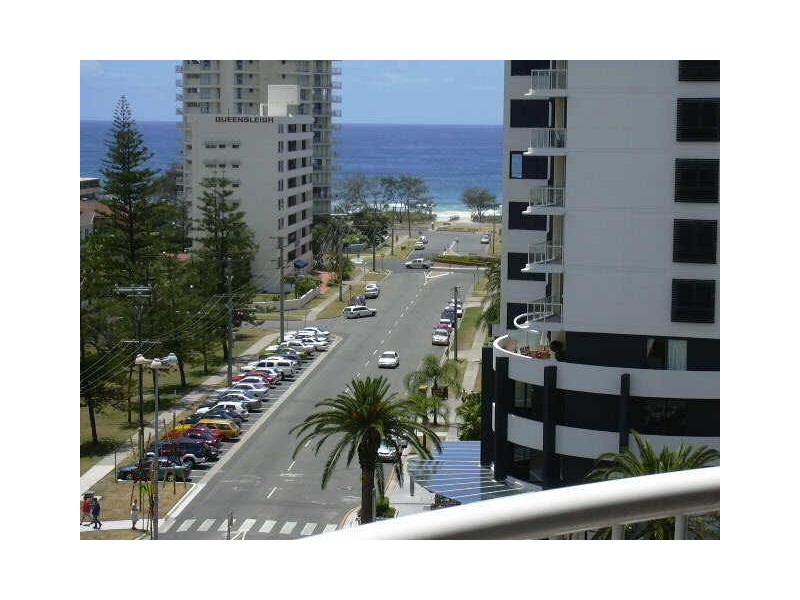 Broadbeach QLD 4218