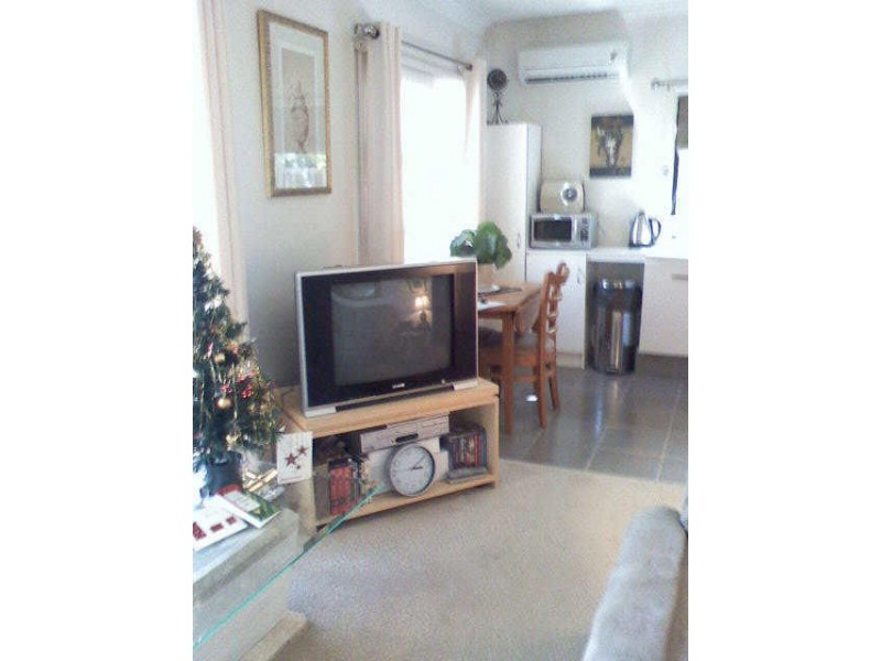 1/24 Peninsular Drive, Surfers Paradise QLD 4217