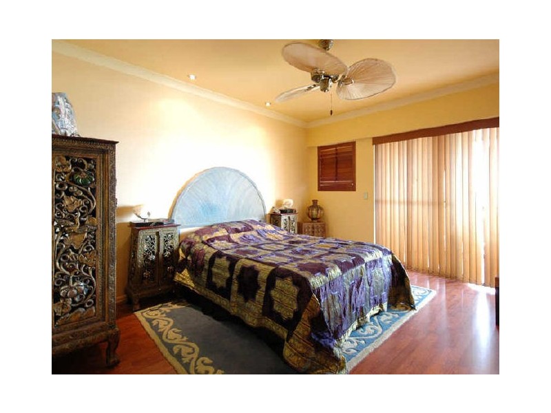 Nobby Beach QLD 4218