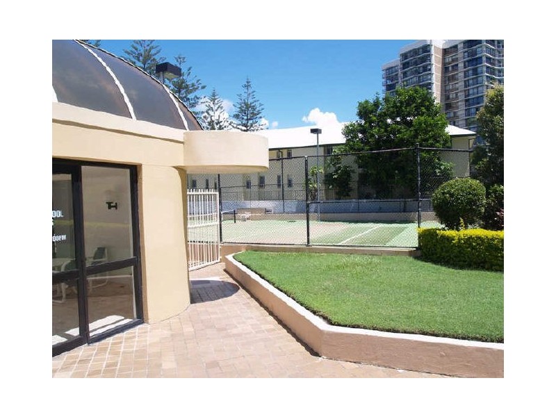 4A/18 Aubrey Street, Surfers Paradise QLD 4217