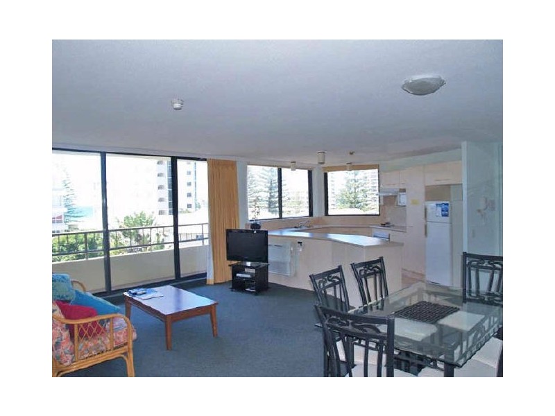 4A/18 Aubrey Street, Surfers Paradise QLD 4217