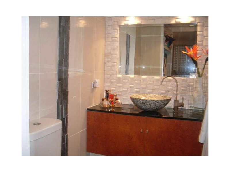 14C/18 Aubrey Street, Surfers Paradise QLD 4217