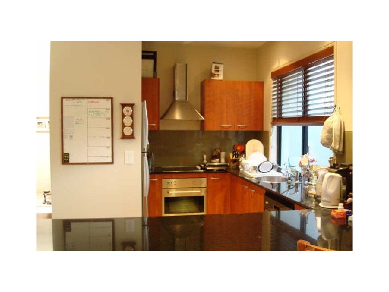 2/2 Cedar Court, Burleigh Heads QLD 4220