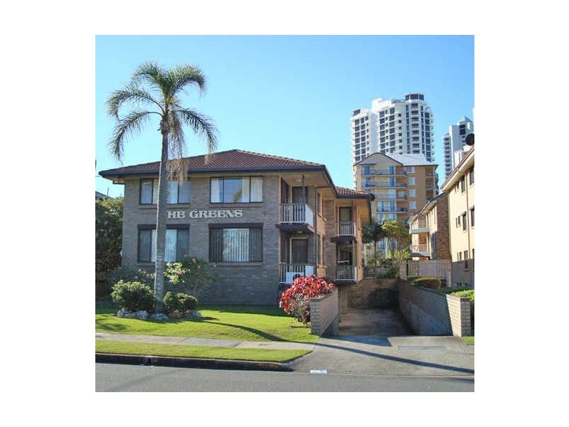 2/13 Armrick Avenue, Broadbeach QLD 4218