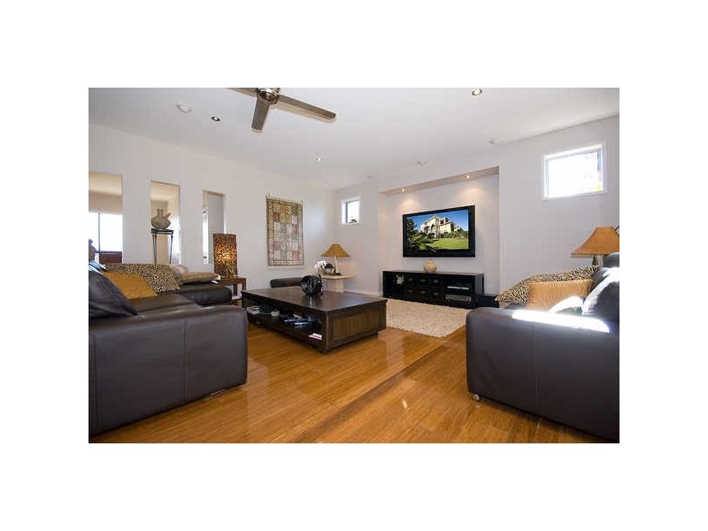 Benowa QLD 4217