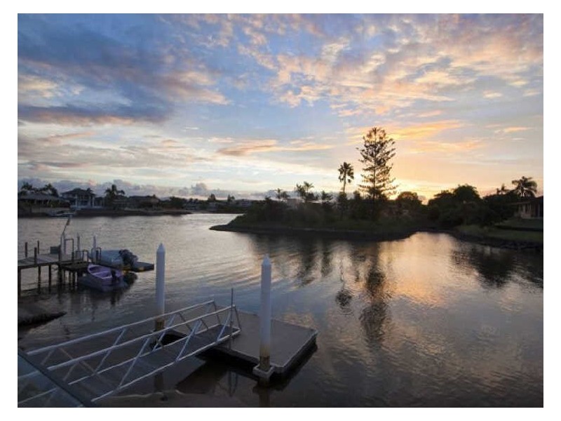 21 Etna St, Surfers Paradise QLD 4217