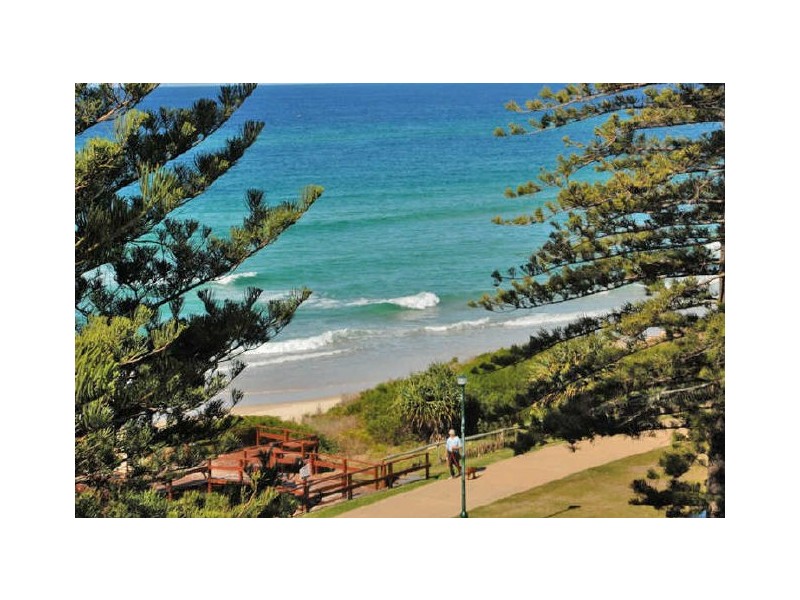 9/20 Marine Pde, Miami QLD 4220