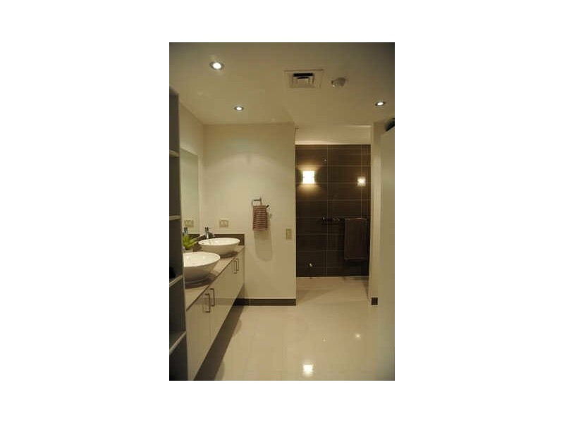 16C/18 Aubrey Street, Surfers Paradise QLD 4217