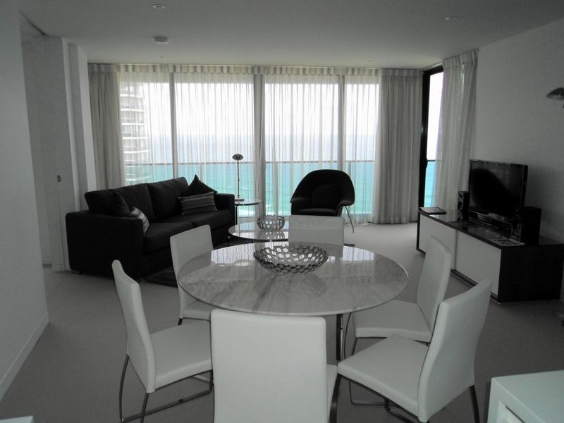 Broadbeach QLD 4218