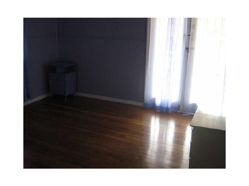 13 Jubilee Avenue, Broadbeach QLD 4218