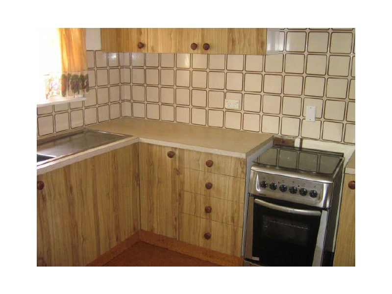 13 Jubilee Avenue, Broadbeach QLD 4218