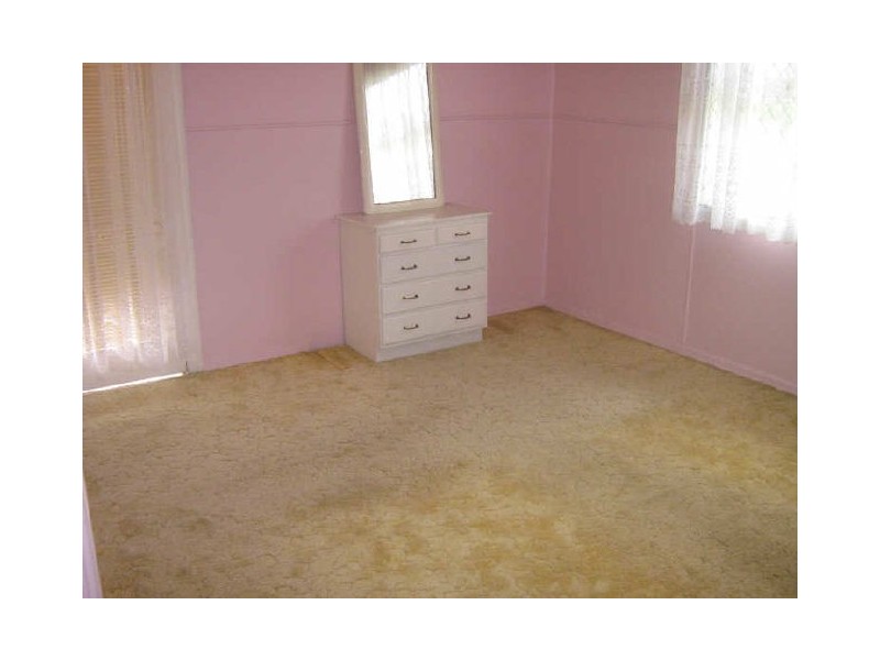 13 Jubilee Avenue, Broadbeach QLD 4218