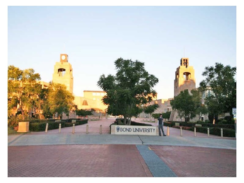 209 & 211/25 Lake Orr Drive, Robina QLD 4226