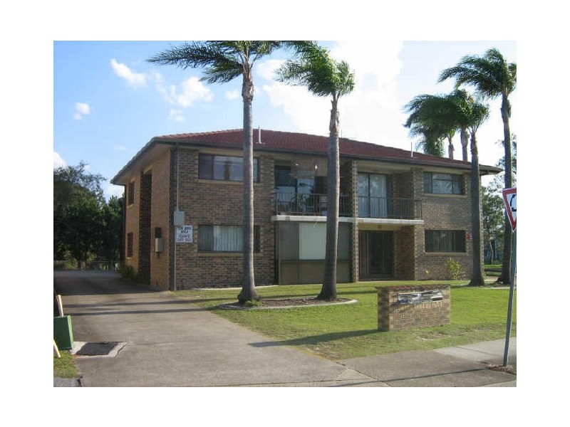 56 Oceanic Drive, Mermaid Waters QLD 4218