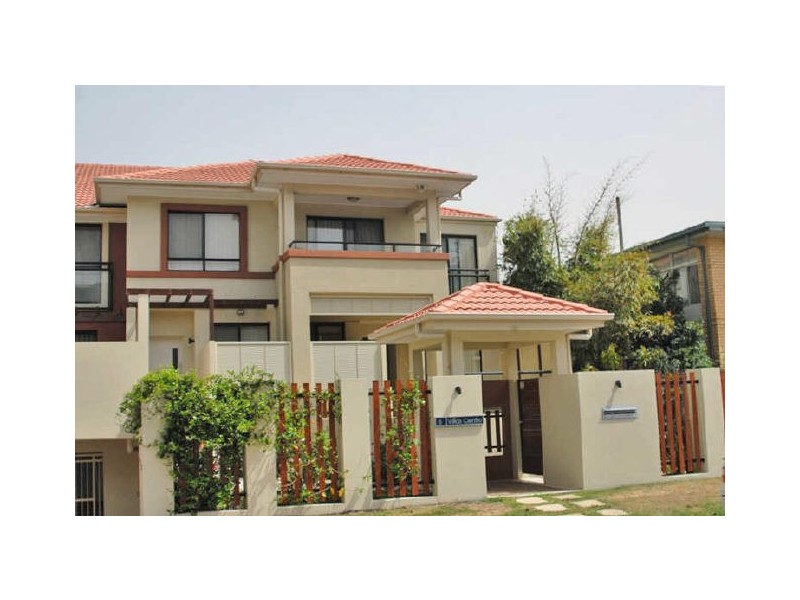 1/5 Miami Key, Broadbeach Waters QLD 4218