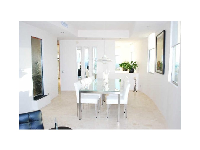 27/40 Riverview Pde, Surfers Paradise QLD 4217