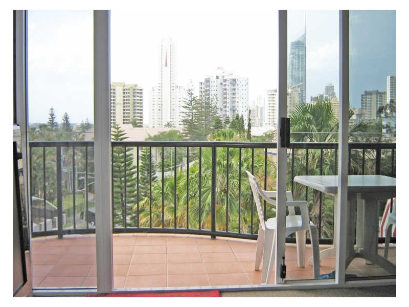 512/9 Beach Parade, Surfers Paradise QLD 4217