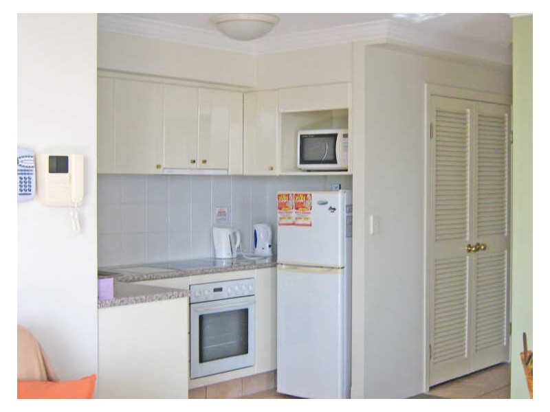512/9 Beach Parade, Surfers Paradise QLD 4217