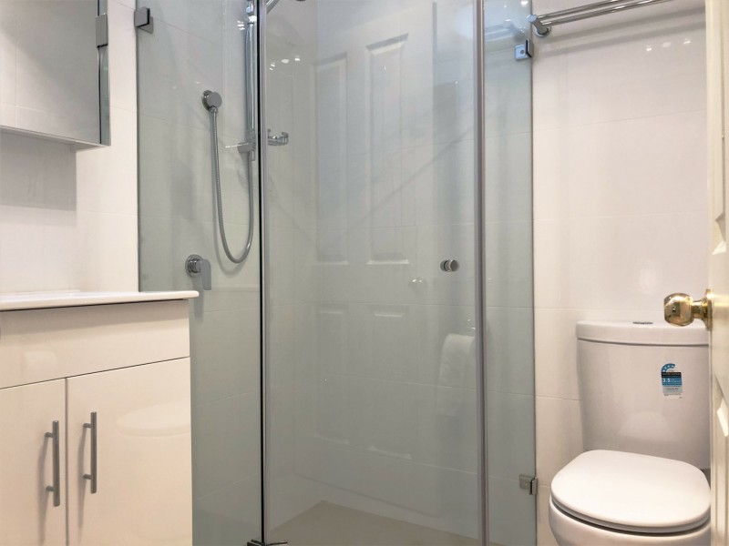 16a Carnarvon Drive, Frenchs Forest NSW 2086