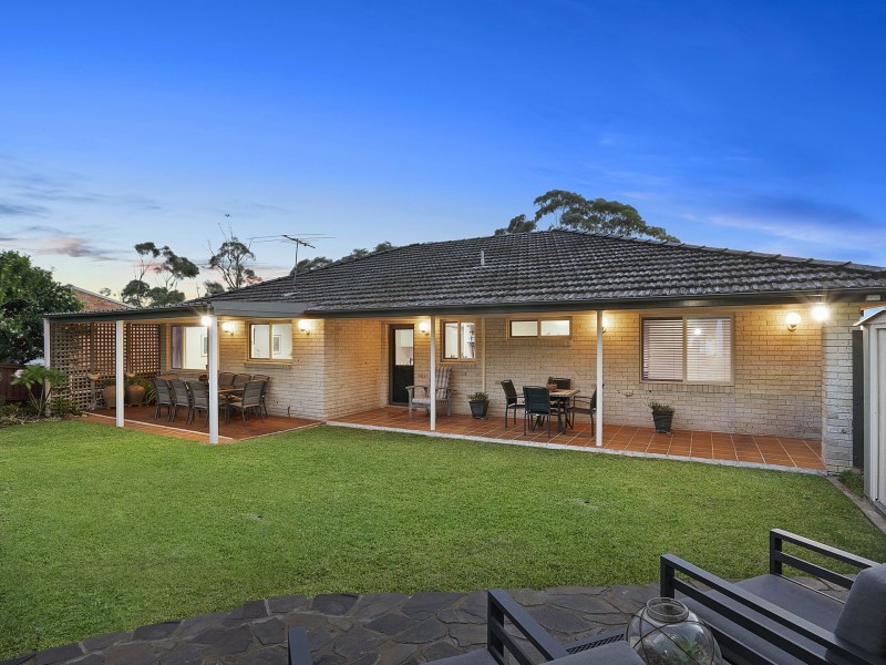 16 Hoddle Crescent, Davidson NSW 2085
