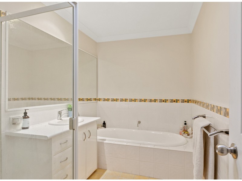 25 Child Circuit, Belrose NSW 2085