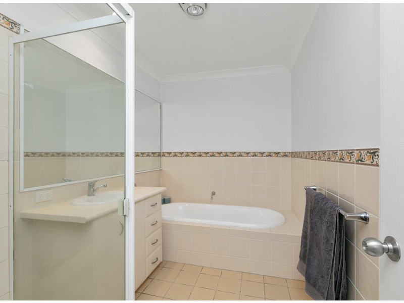37 Childs Circuit, Belrose NSW 2085