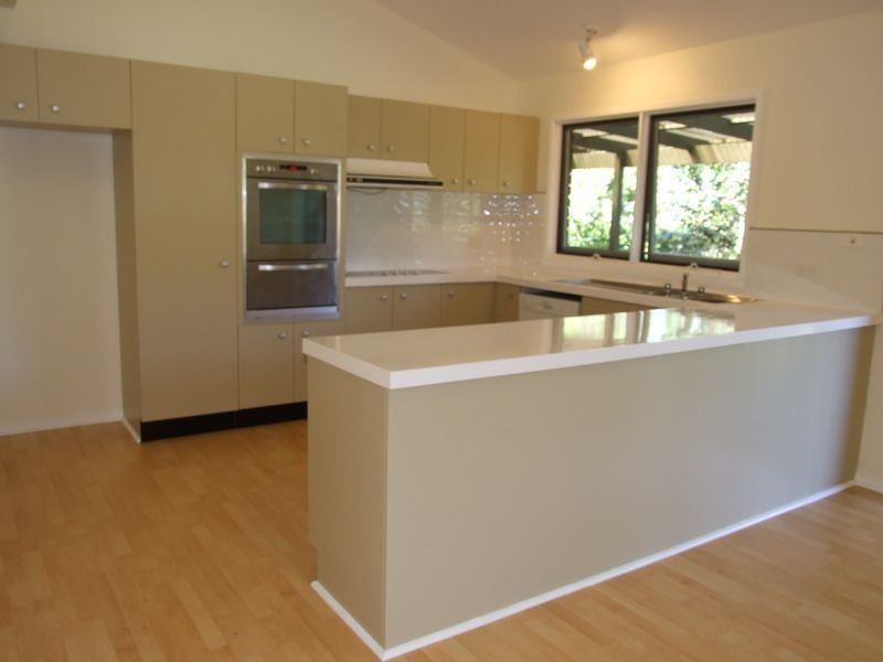 22 Halloran Avenue, Davidson NSW 2085